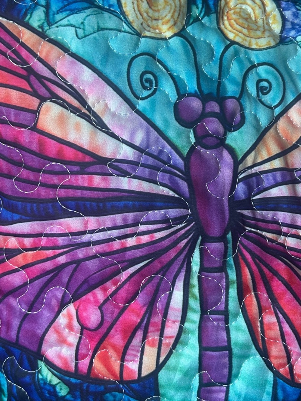 Quilted Dragonfly Tote Bag in Pink & Blue
Monochrome Quilted Tote Bag New - Picture 4 of 7